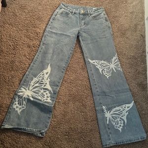 Wide leg jeans with butterfly design